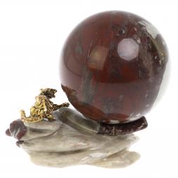 Композиция "Тигр на скале с шаром" камень креноид