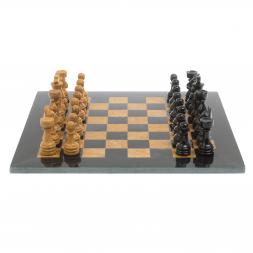 Шахматы "Игрок" 38х38 см из черного мрамора и рыжего ракушечника
