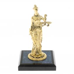 Статуэтка &amp;quot;Фемида&amp;quot;  на подставке из лазурита