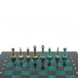 Шахматы "Стаунтон" фигуры бронза / патина 28х28 см из змеевика